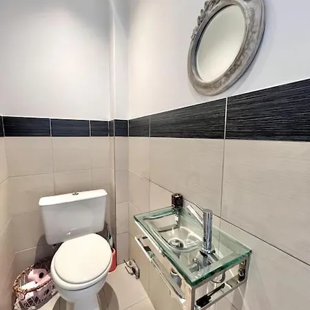 Vannie, Logement Cosy, Centre Ville, Avec Wifi Hyeres