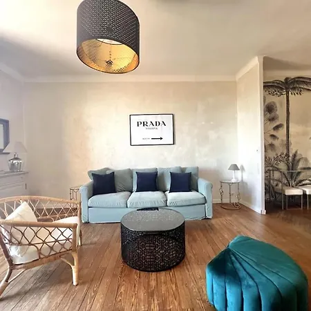 Apartment Vannie, Logement Cosy, Centre Ville, Avec Wifi Hyeres